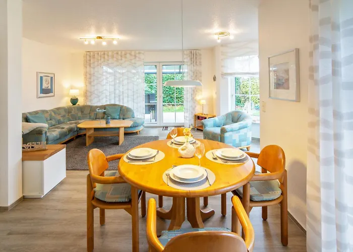 Friesenherz 度假居 多纳莫塞尔